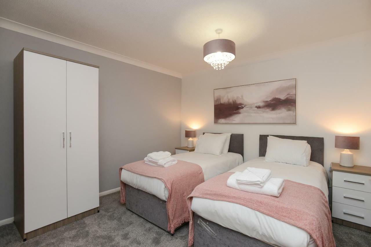Brook Court - City Edge Stay Modern 2Bed Apartment นอตติงแฮม ภายนอก รูปภาพ